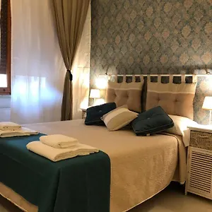  Affittacamere Aura House Italia